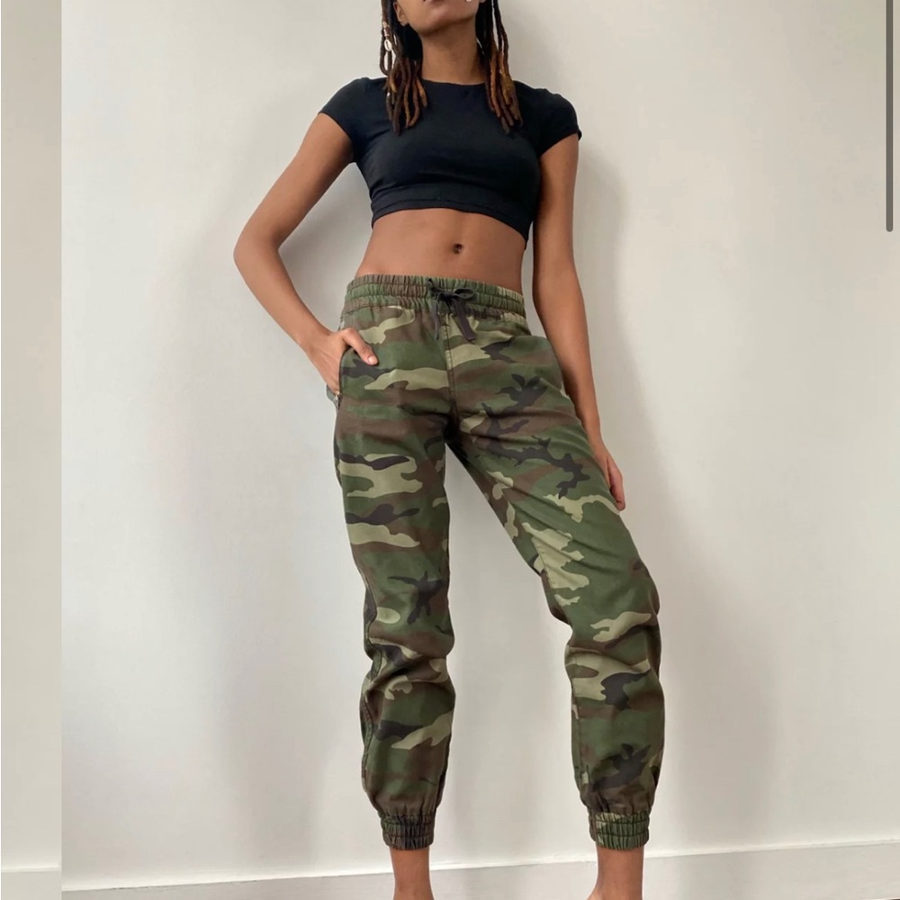 Aritzia “the alix” pant